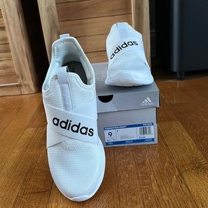 Women’s Adidas Puremotion Adapt size 9